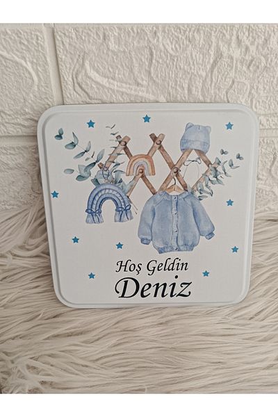 Doğrukan Hediyelik 50 Pieces of Chocolate in a Square Metal Box Newborn Birthday Mevlüt Gifts