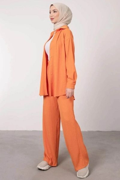 Tesettür Diyarı Women's Seersucker Buttoned Hijab Suit