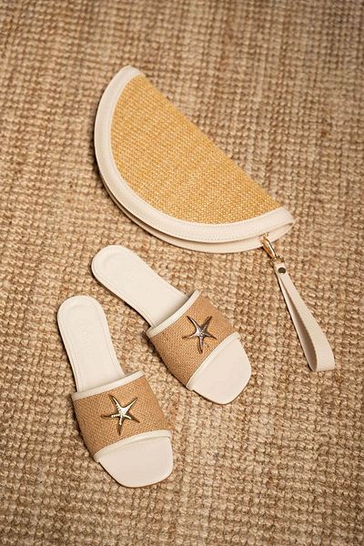 LamintaGlobal Mendez Ecru Starfish Accessory Straw Women's Slippers