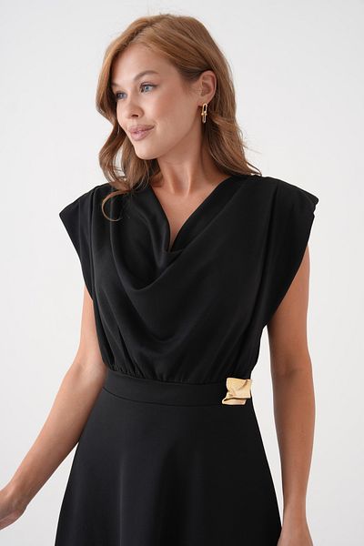 vuvutasarım Stretchy Crepe Fabric Degaje Collar Padded Shoulders Gold Accessories Flared Cut Midi Length Black Dress 77129
