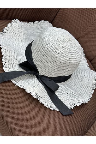AYSBUTK White straw hat