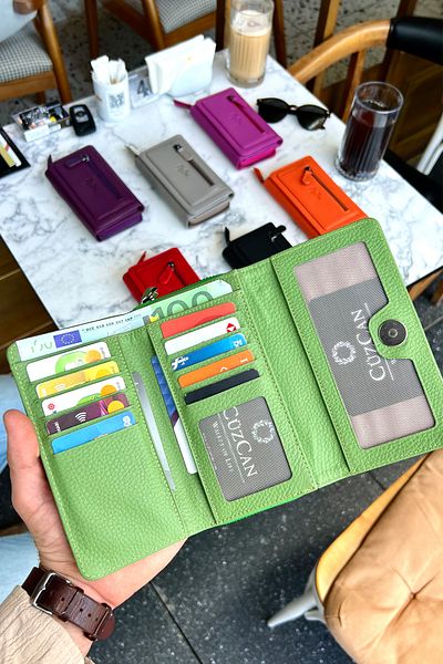 CüzCan Julia Green Genuine Leather Women's Wallet Medium Size Stylish and Convenient