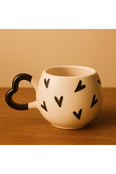 SırART Heart Handle Black Heart Patterned Special Engraved Hand-Embroidered Ceramic Mug