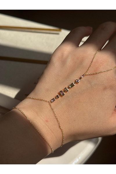 LEROSY CO Gold Color Chain Shahmeran with Colorful Stone Detail – Elegant and Modern Women's Steel Jewelry