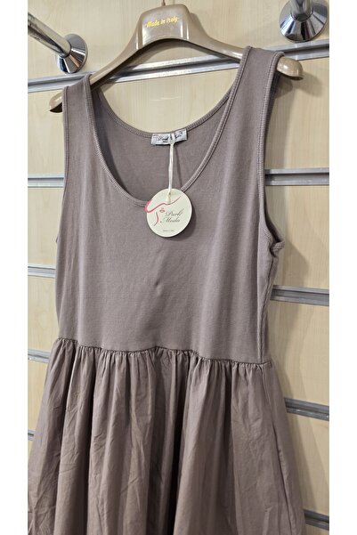 Park Moda Ιταλικό φόρεμα με μηδενικό μανίκι με γαρνιτούρα με απλό σχέδιο