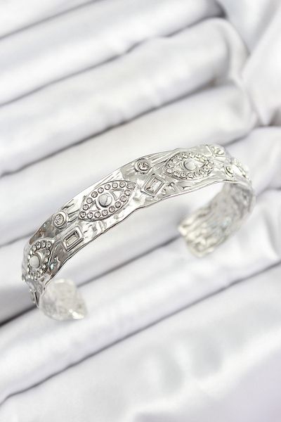 BESKAR Brass Zircon Stone Eye Model Silver Color Six Open Women's Bracelet