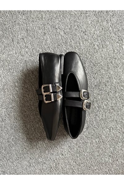 LOSS CLOUDY Black Ballerina with Buckle