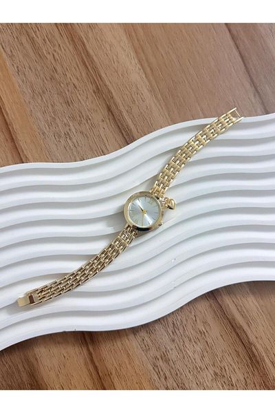 LOOQ Retro Cord Women's Watch with Heart Figure and Roman Numeral Detail
