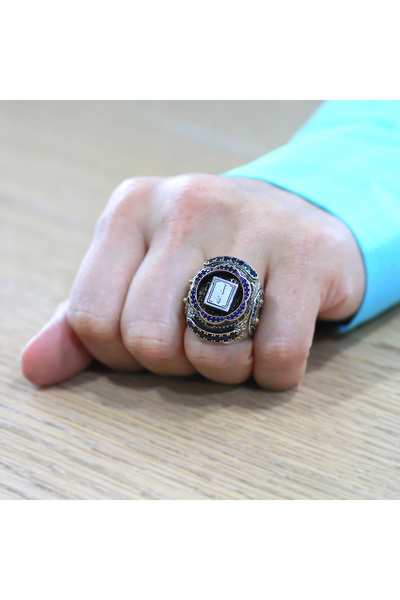 Tesbihane Kabei Şerif Detaylı Üzerinde Araça Beytullah Yazılı Koleksiyonluk 925 Ayar Gümüş Erkek Yüzük