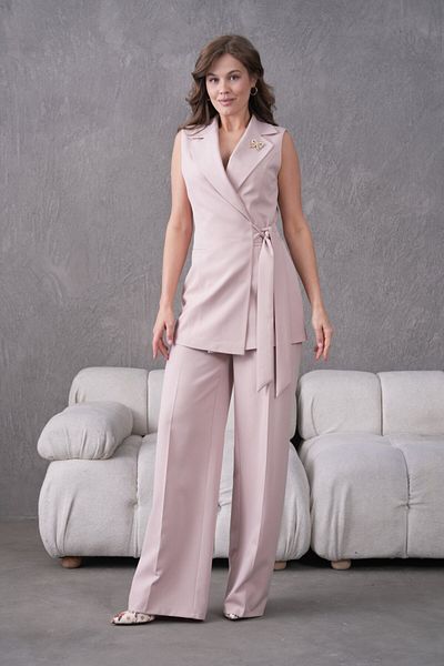 nodilife Women's Suit with Belted Brooch Detail Vest Beige