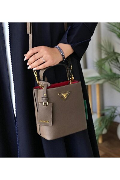 Prada Sport شنطة برادA - كاجوال درجة اولئ للنساء