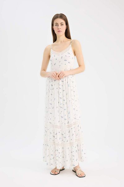 DeFacto A-Line Lace V-Neck Floral Crinkle Fabric Strap Maxi Dress E6069Ax25Sm