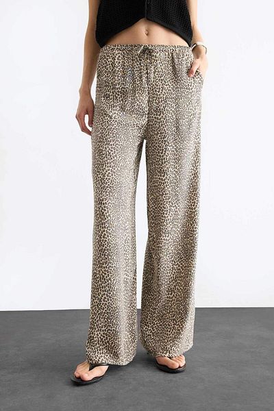 DeFacto Flexible Waisted Leopard Print Wide Leg Pants with Pockets F8503Ax25Sm