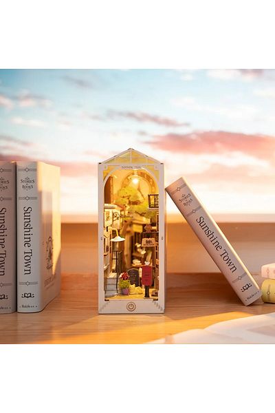 Robotime Sunny City - Library Diorama - Do It Yourself Kit - 246 Pieces