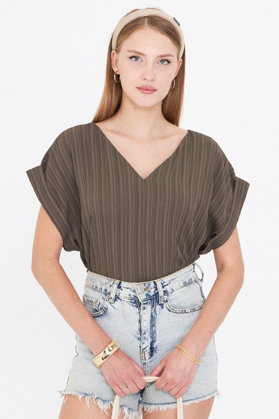 armonika Women's Dark Khaki V-Neck Oversize Blouse with Side Slits and Long Double Sleeve Detail on the Back Arm-24Y001074