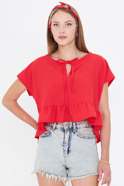 armonika Women's Light Red Bat Sleeve Collar Tie-Up Skirt Ruffled Oversize Crop Blouse Arm-24Y001088
