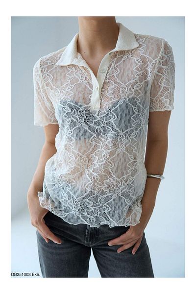 Coral Buttoned Blouse Ecru