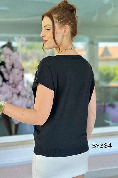 İnce Topuk V-Neck Guipure Detail Cotton Single Jersey Blouse 5Y384