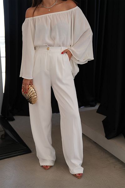 Özge Özgenç Gold Button Pleated Classic Trousers