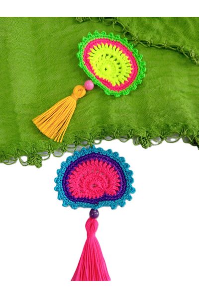 GÖNENKADIN Green Cotton Talisman Neon Scarf