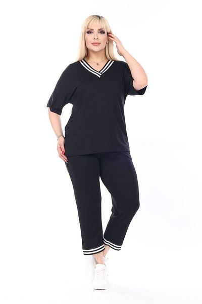 tarzımsüper Women's Plus Size Black V-Neck Comfort Model Short Sleeve Pocket Capri Suit