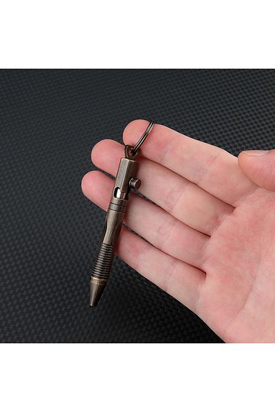 Choice black color Mini Brass Pen Outdoors Portable Writing Tools Cylindrical Bolt Ballpoint Pen Key Pendan
