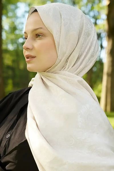 Madame Polo Elegance Ethnic Pattern Jacquard Shawl - İnci