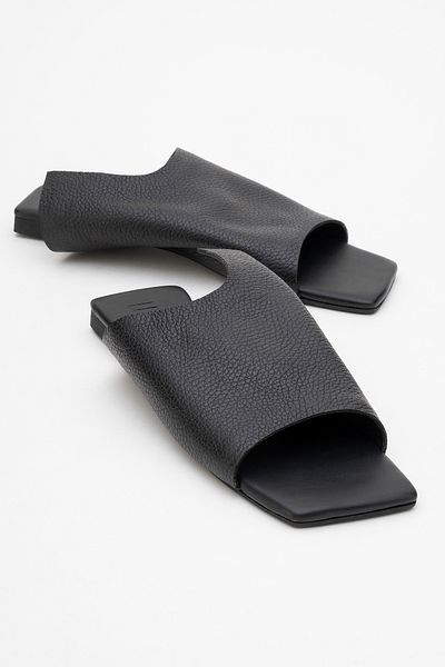 LuviShoes Lucky Black Genuine Leather Women's Slippers