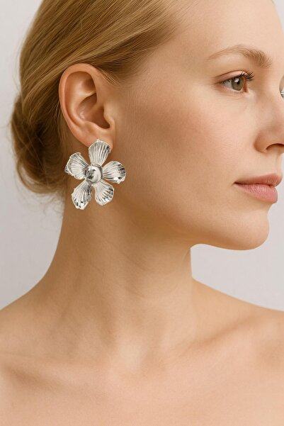 AURRARİ Silver Flower Papatya Küpe