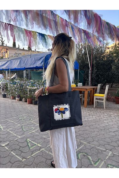 Handream Ladybug Etamine Detailed Dark Gray Shoulder Bag with Front Pocket Detailed Dark Gray Shoulder Bag