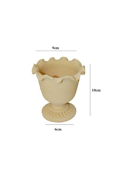Others A small pottery artifact