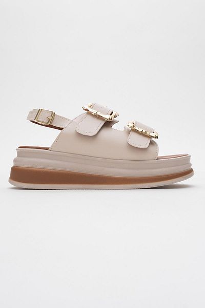 CCWAY AYAKKABI Women's Gold Buckle Sandals Beige