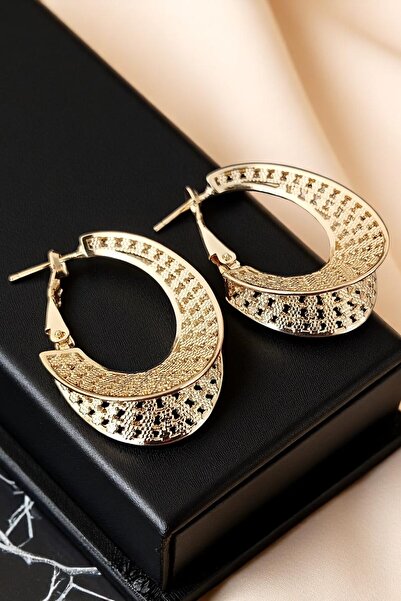 Lina Tia Kadın Çelik Altın Kaplama Ajur Desenli Tasarım Model Günlük Kombin Küpe