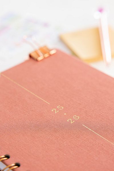 PAPERORA 2025-2026 A5 Spiral Line 16 μηνών Ακαδημαϊκό Ατζέντα - Ροζ