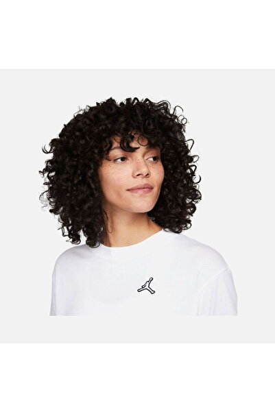 Nike Jordan Essentials Core 22 Short-Sleeve Kadın Tişört