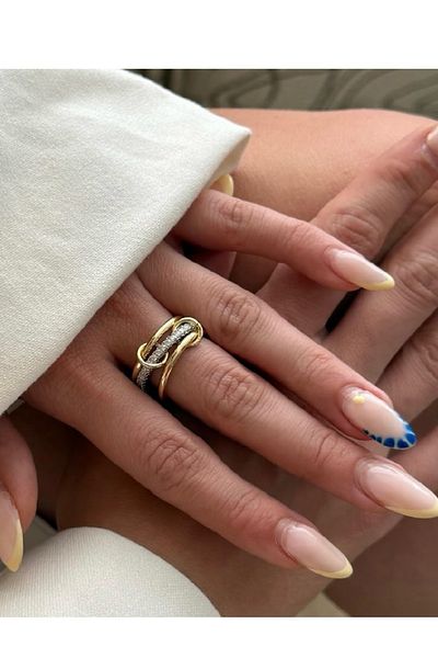gaila design Adjustable Multi Spinelli Ring with Three Rings Look