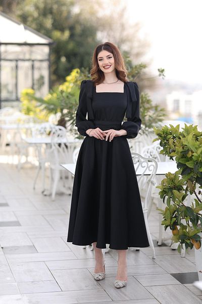 KADNER Women's Black Square Collar Bow Detail Pera Evening Dress