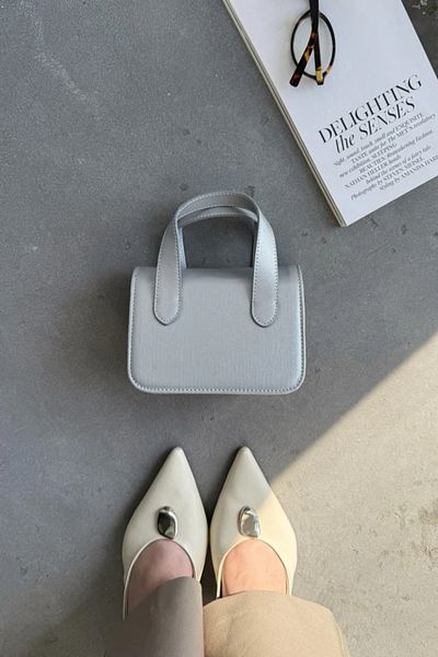 LEONAS Small Size Women's Hand and Shoulder Bag Wora Silver with Stitching Detail