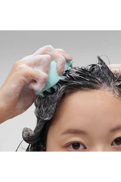 SEPHORA Silicone Scalp Massager