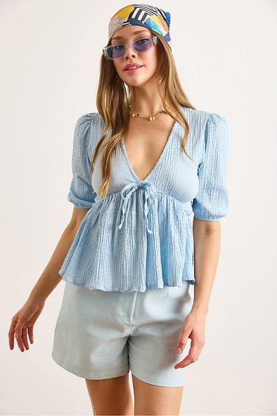 Olalook Γυναικεία Baby Blue V-Neck Lace Λεπτομερής μπλούζα με κορδόνια BLZ-19003041