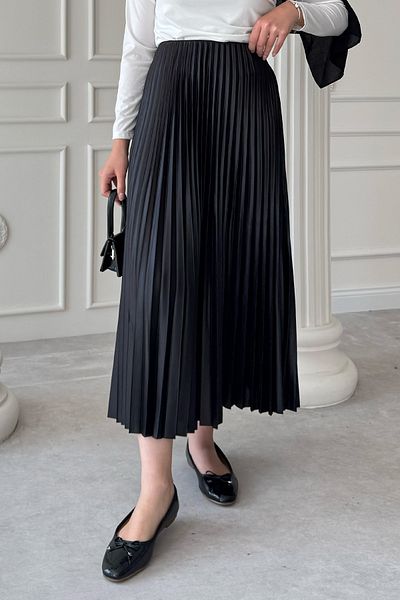 InStyle Fusta neagră plisată