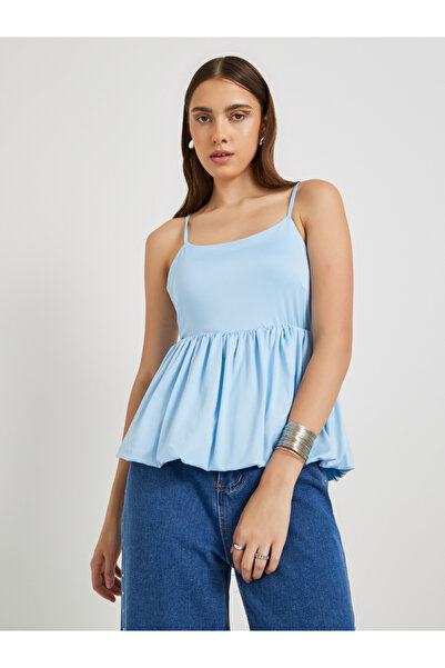Styli Solid Strappy Gathered Waist Detail Top