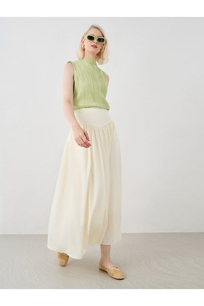 Styli Solid Pleated A-Line Maxi Skirts