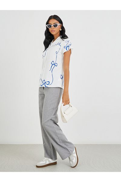 Styli Camp Collar Graphic Print Shirt with Button Closure