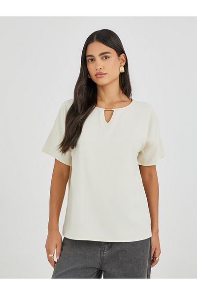 Styli Solid Keyhole Neck Short Sleeve Blouse