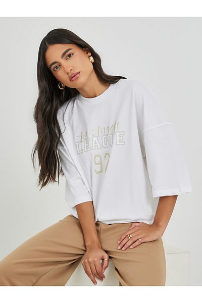 Styli Slogan Print Exaggerated Shoulder Oversized T-Shirt