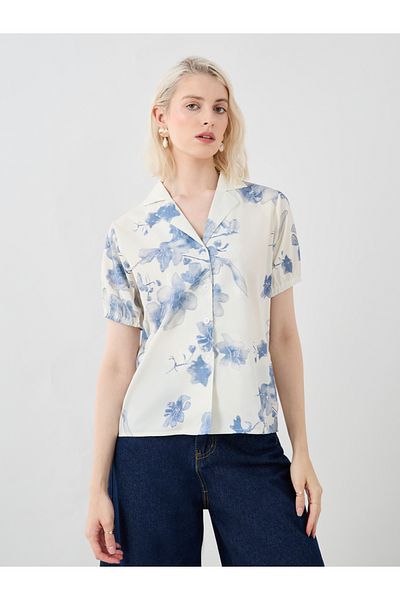 Styli Floral Print Notch Label Neck Shirt