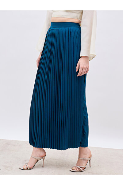 Styli Pleated Flared Maxi Skirt
