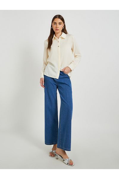Styli Solid Long Sleeve Spread Collar Shirt