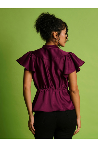 Globus By Styli Solid V-Neck Flutter Sleeves Peplum Top